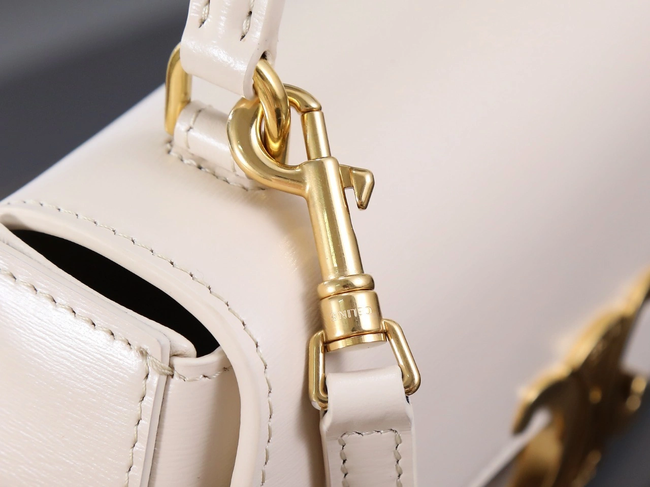 MOMO-- 358i95 119533BF4.00WC high quality version cowhide sheepskin item:E-B202C1121